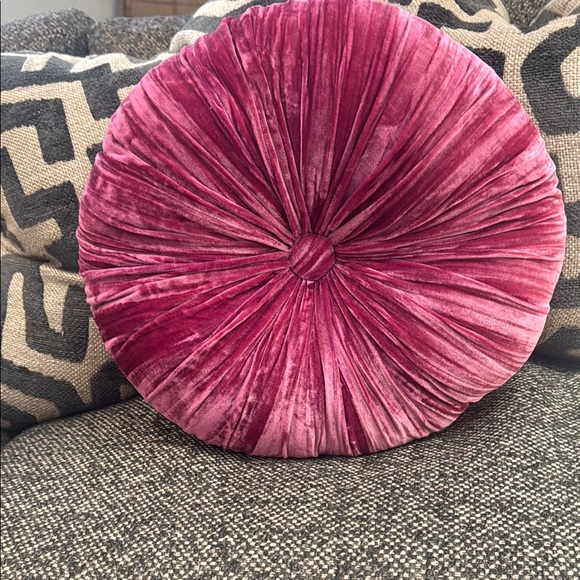 Anthropologie Fushia Velvet Accent Pillow 18” - Picture 4 of 7